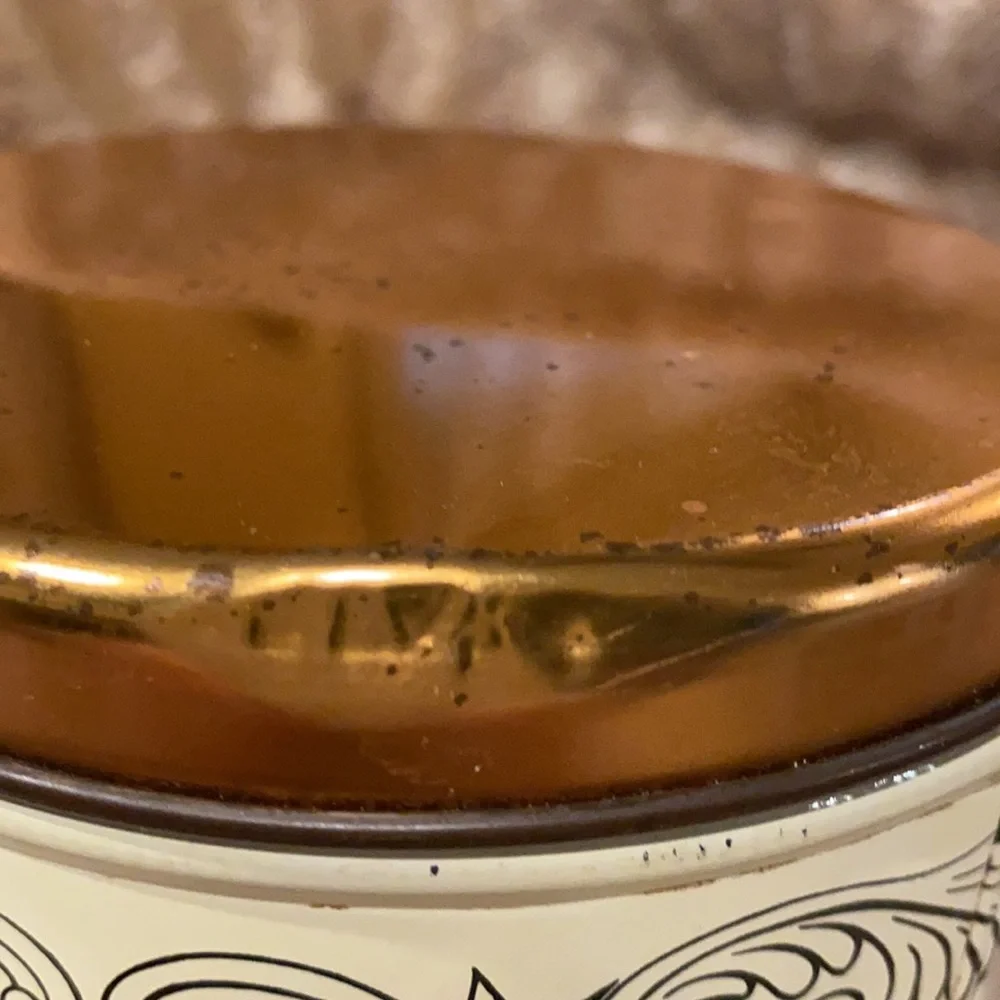 ~Decoware~ Vintage “Curry & Ives” Tins (Set of 2)
